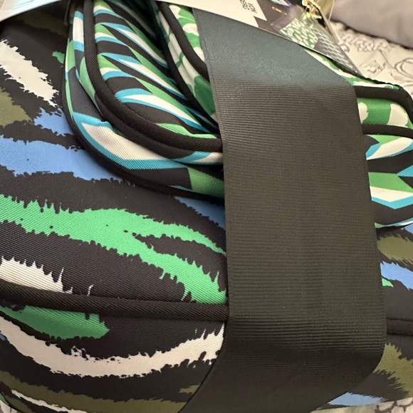 Diane Vonfurstenberg travel bag set - Picture 6 of 7